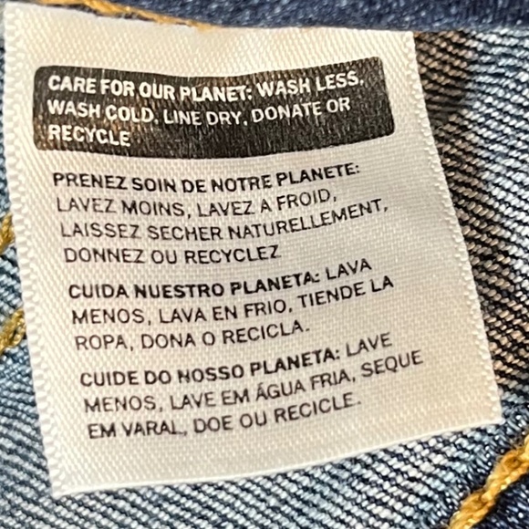 Levi's 725 High Rise Boot cut Women's Jeans sz 26 Classic Casual Comfort & Fit - Picture 6 of 16